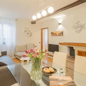 Volta By Rent , Como Italy