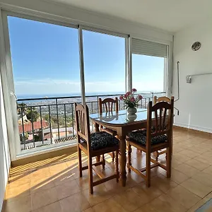 El Paraiso, En Pueblo Con Bonitas Vistas A La Costa Y Con Piscina , Mijas Spain